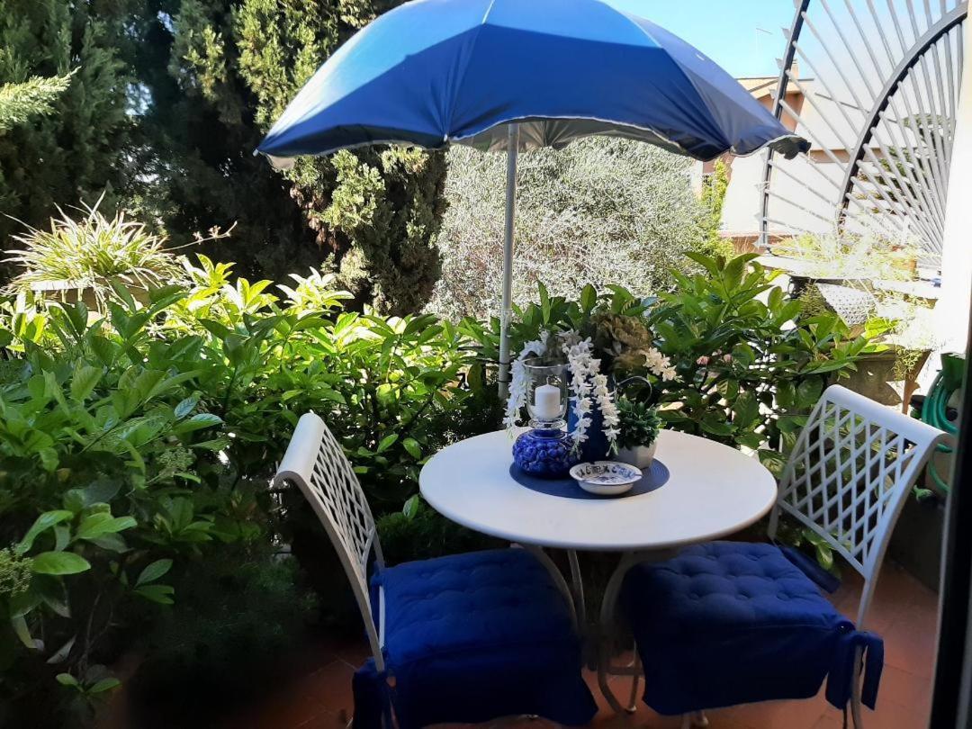 B&B Le Lanterne Casal Palocco Εξωτερικό φωτογραφία