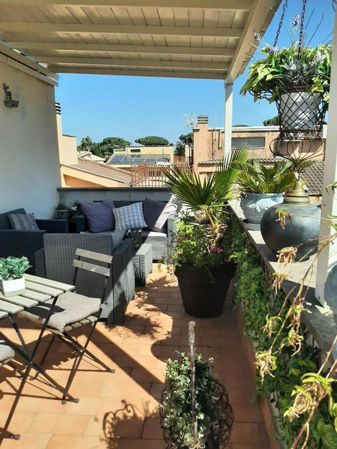 B&B Le Lanterne Casal Palocco Εξωτερικό φωτογραφία
