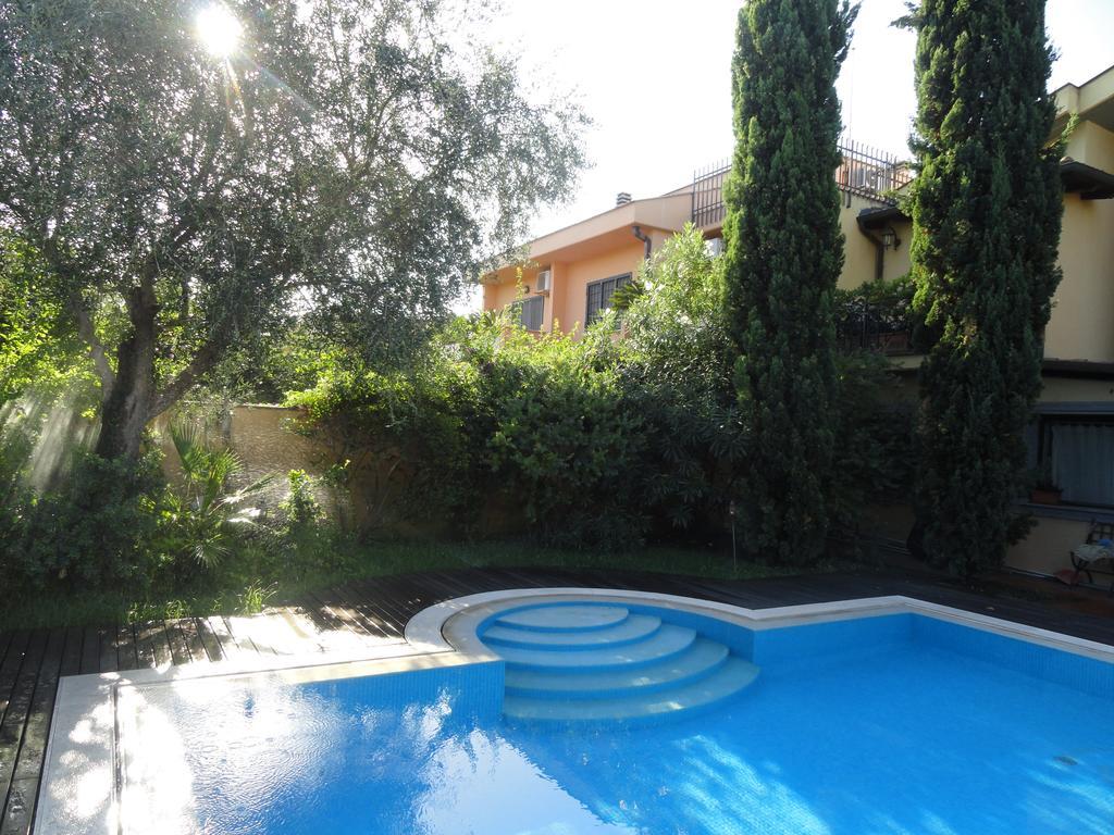 B&B Le Lanterne Casal Palocco Εξωτερικό φωτογραφία
