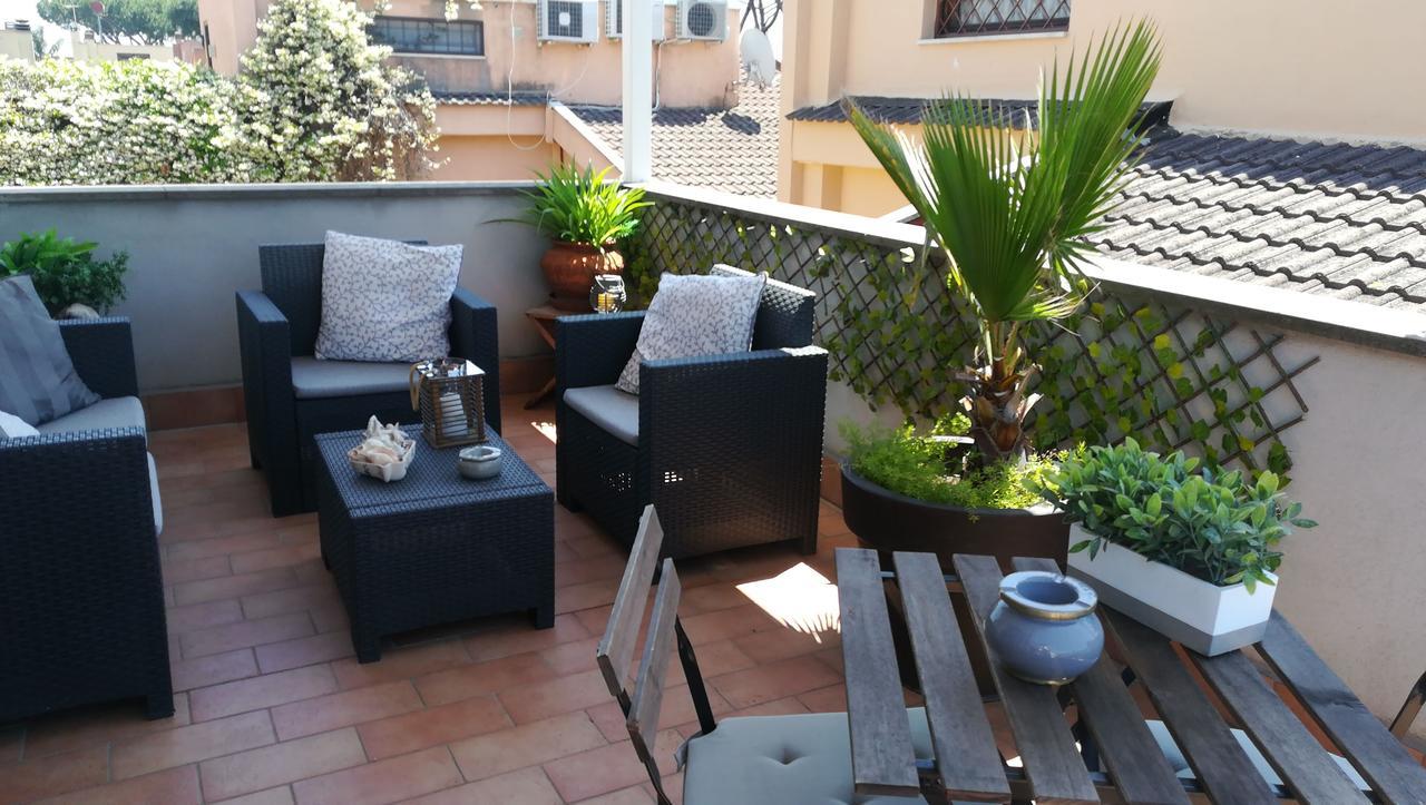 B&B Le Lanterne Casal Palocco Εξωτερικό φωτογραφία